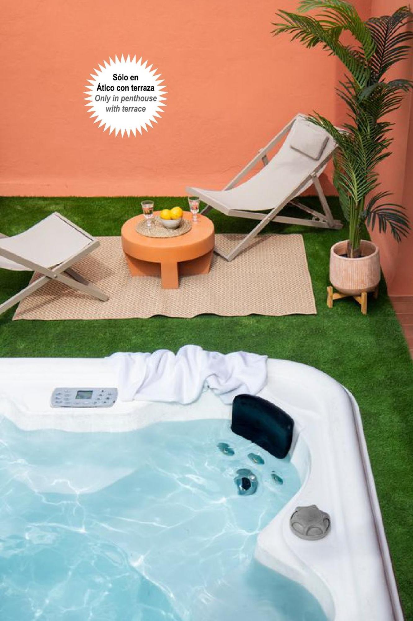 Suites Maestranza Santas Patronas - Penthouse With Jacuzzi And Parking Seville Exterior photo